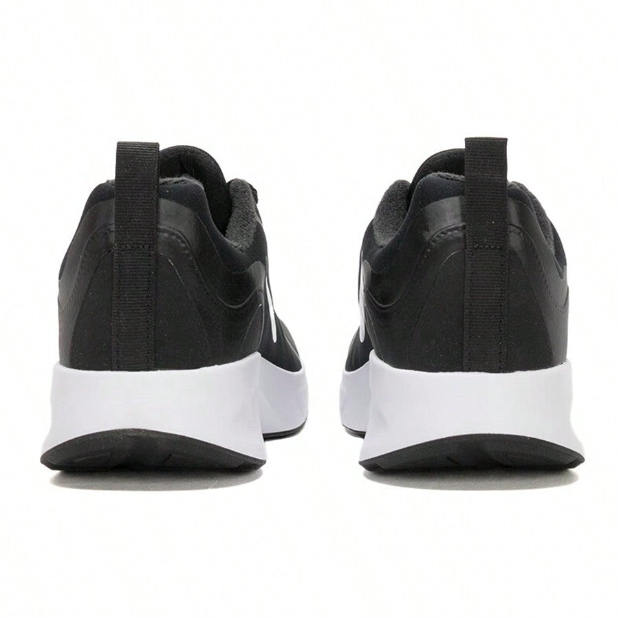 NIKE sportcipő, fekete