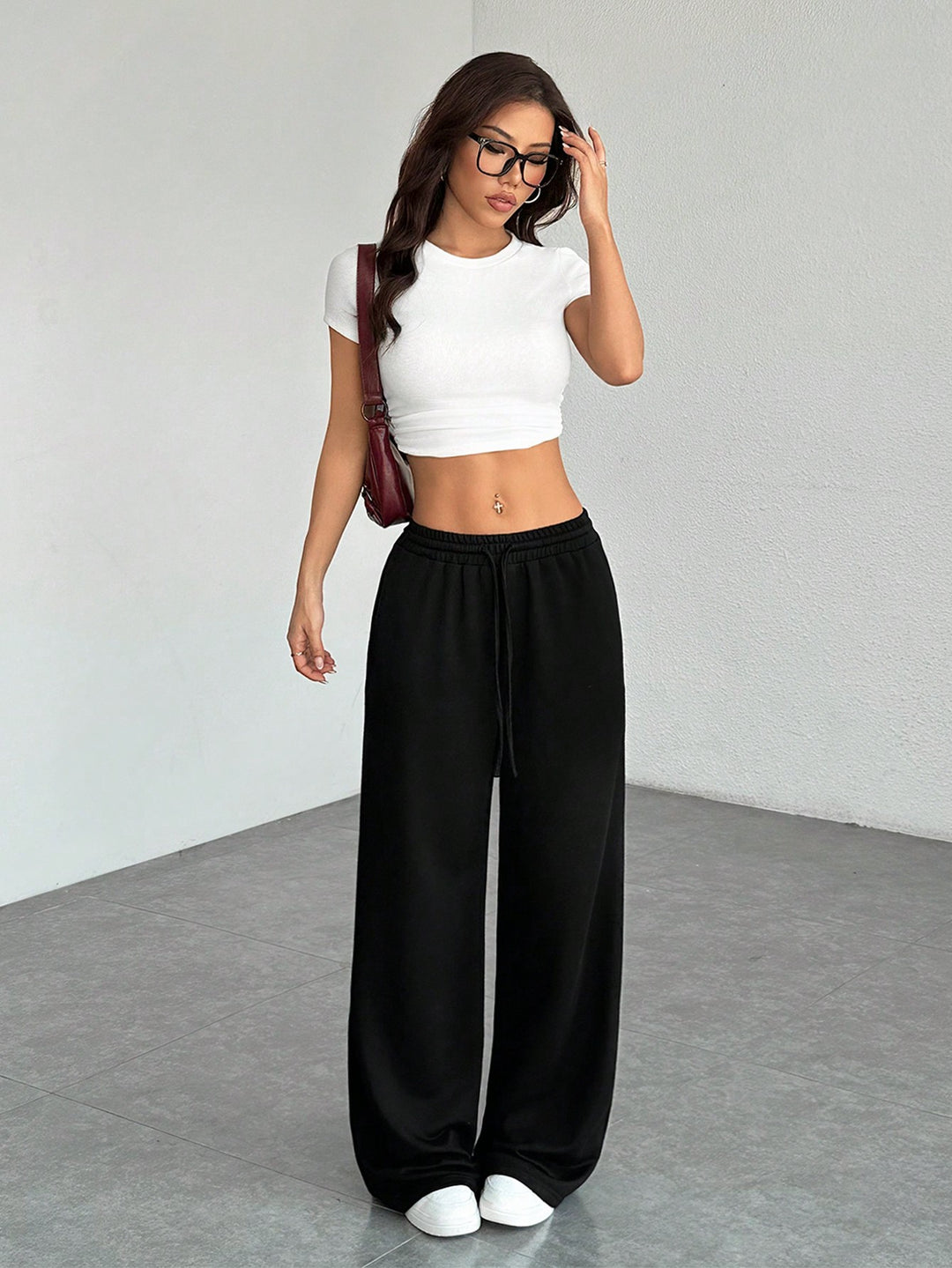 Pantaloni SHEIN, negru