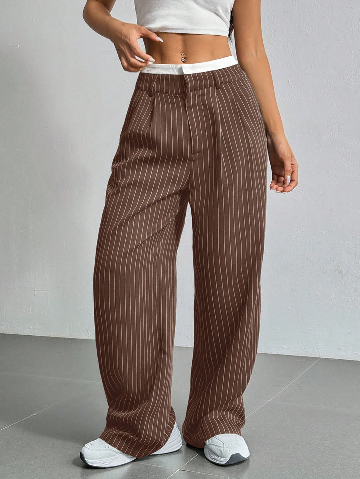 Pantaloni SHEIN, maro