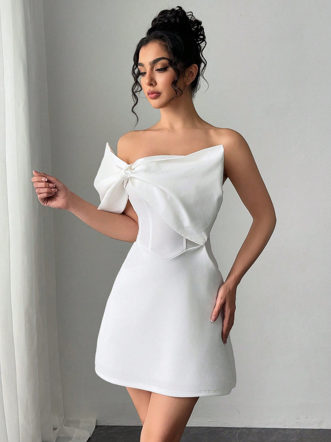 Rochie mini SHEIN, alb