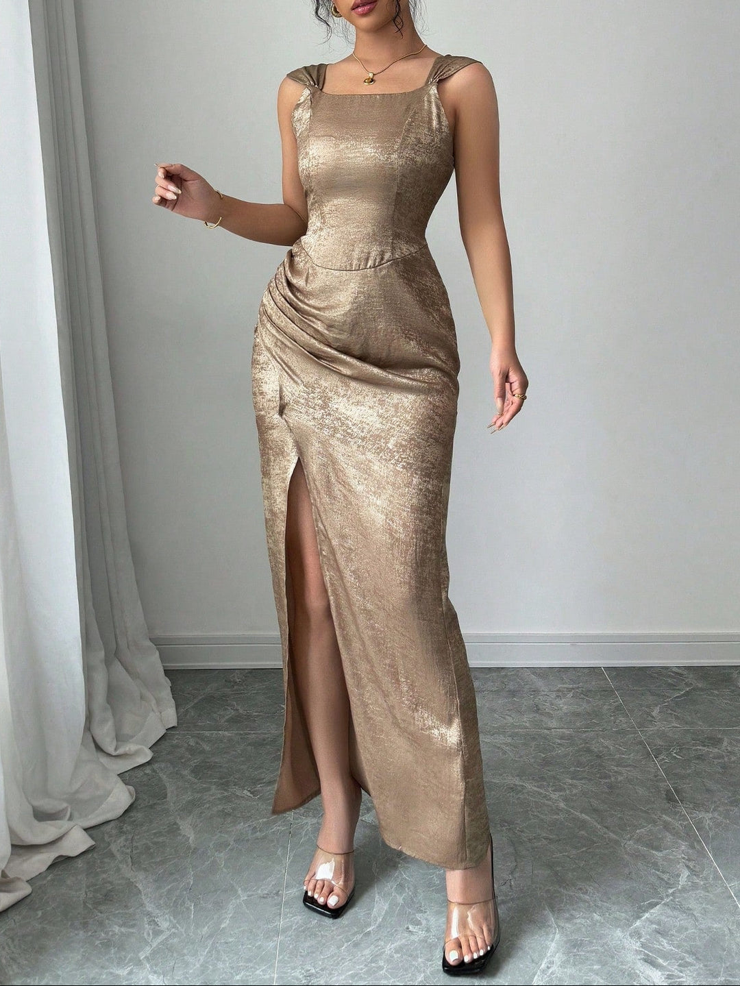 SHEIN maxi ruha, arany