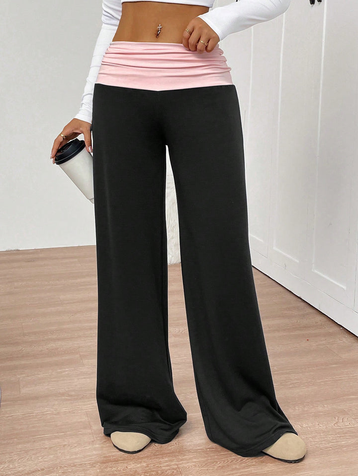 Pantaloni SHEIN, negru