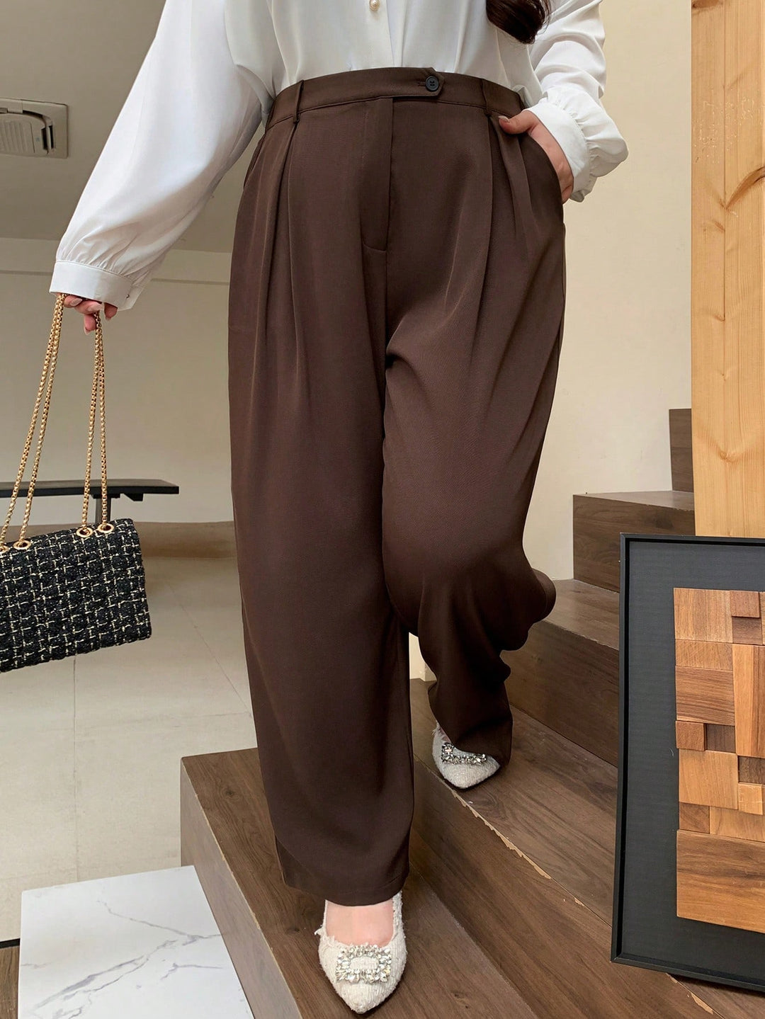 Pantaloni SHEIN, maro