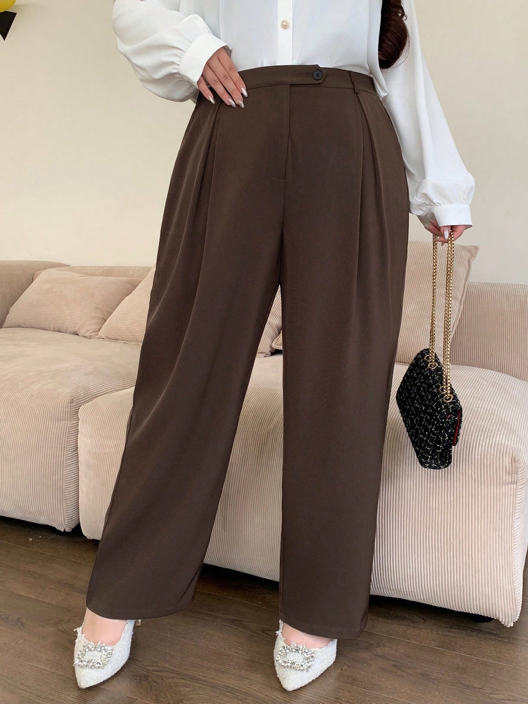 Pantaloni SHEIN, maro