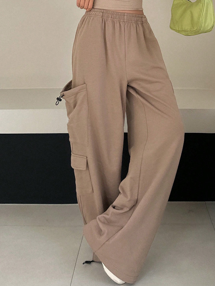 Pantaloni SHEIN, maro