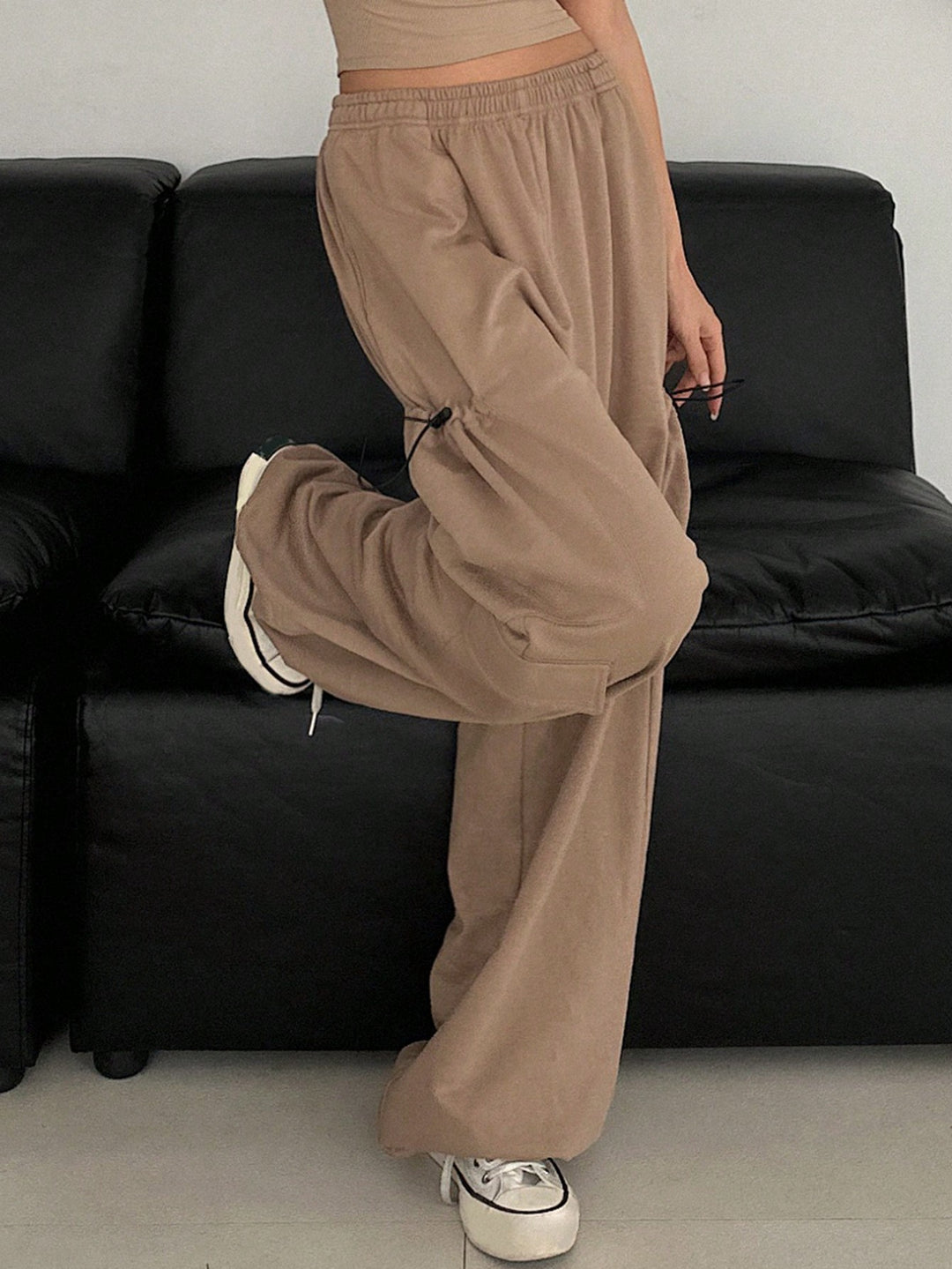 Pantaloni SHEIN, maro