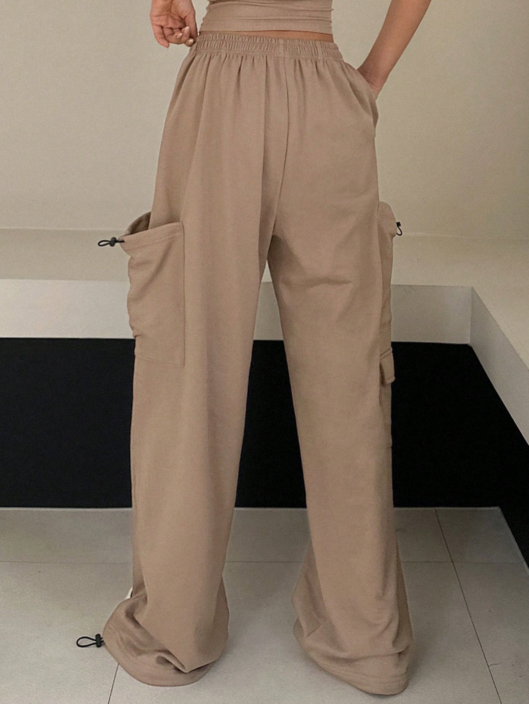 Pantaloni SHEIN, maro
