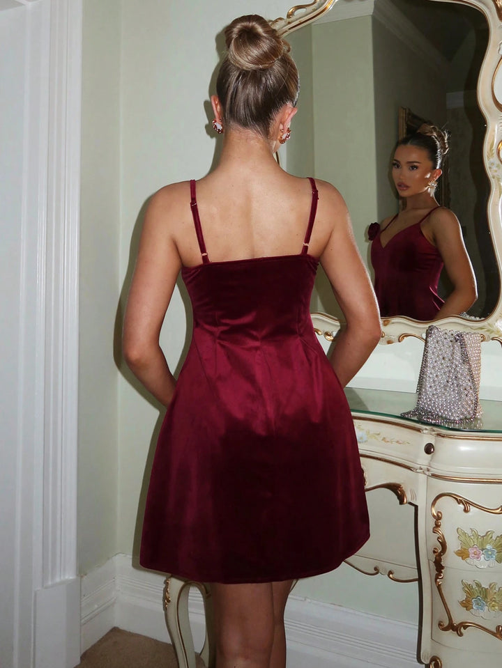 Shein miniruha, meggypiros