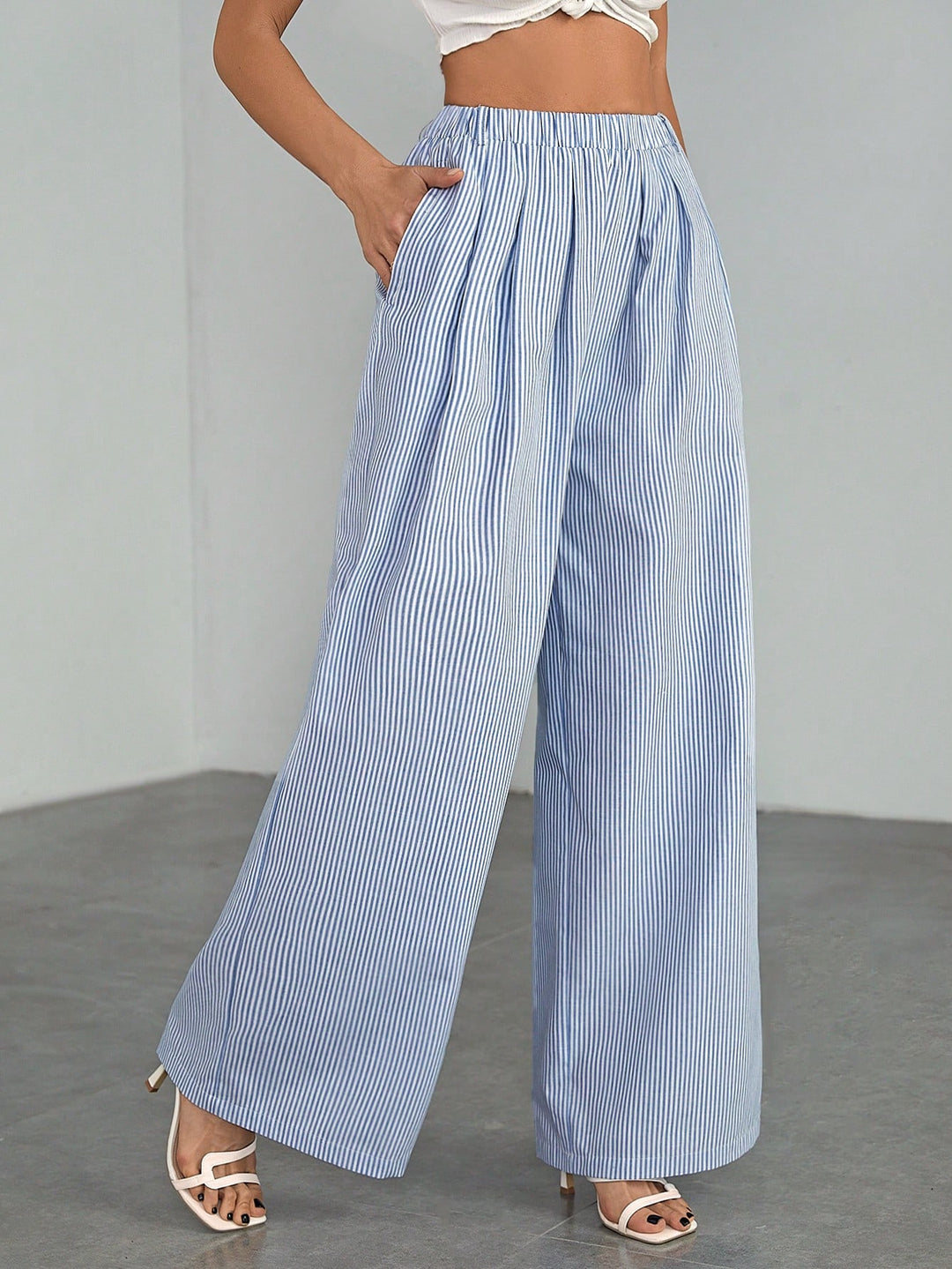 Pantaloni SHEIN, albastru