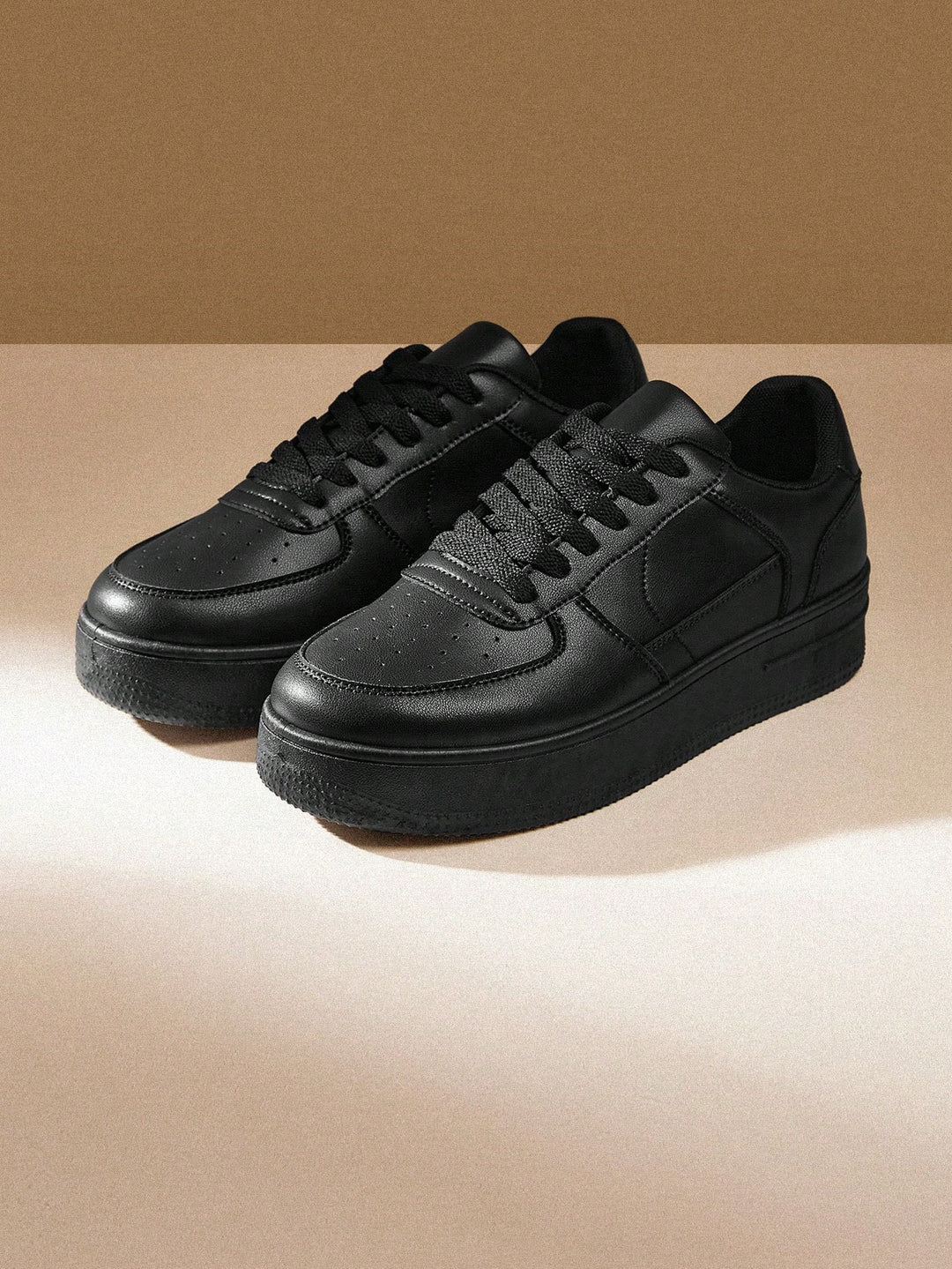 Pantofi sport SHEIN, negru