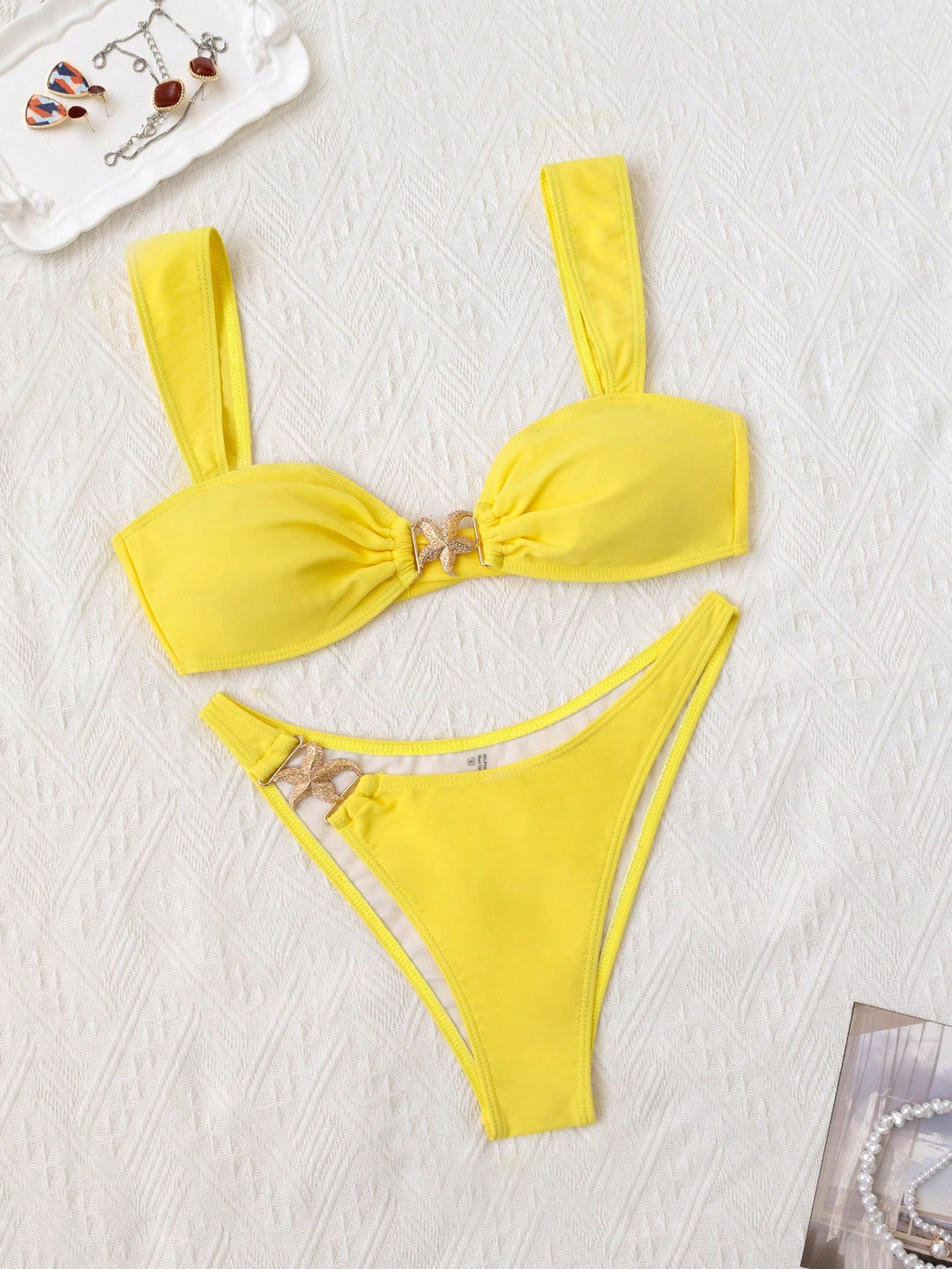 Set bikini SHEIN, galben