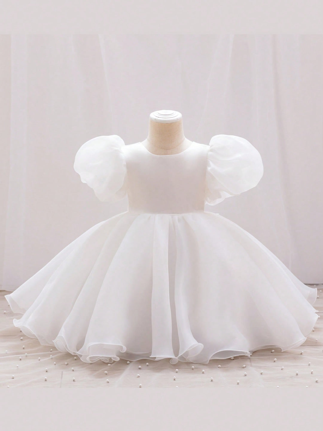 Rochie SHEIN, alb