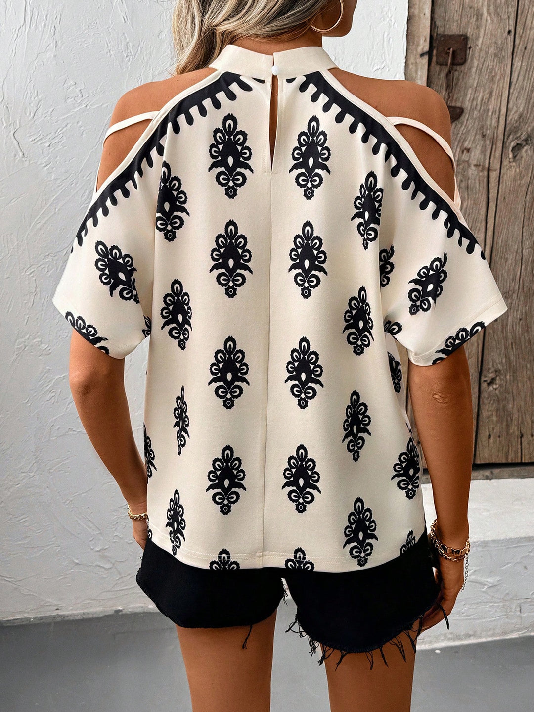 SHEIN póló, krémszínű