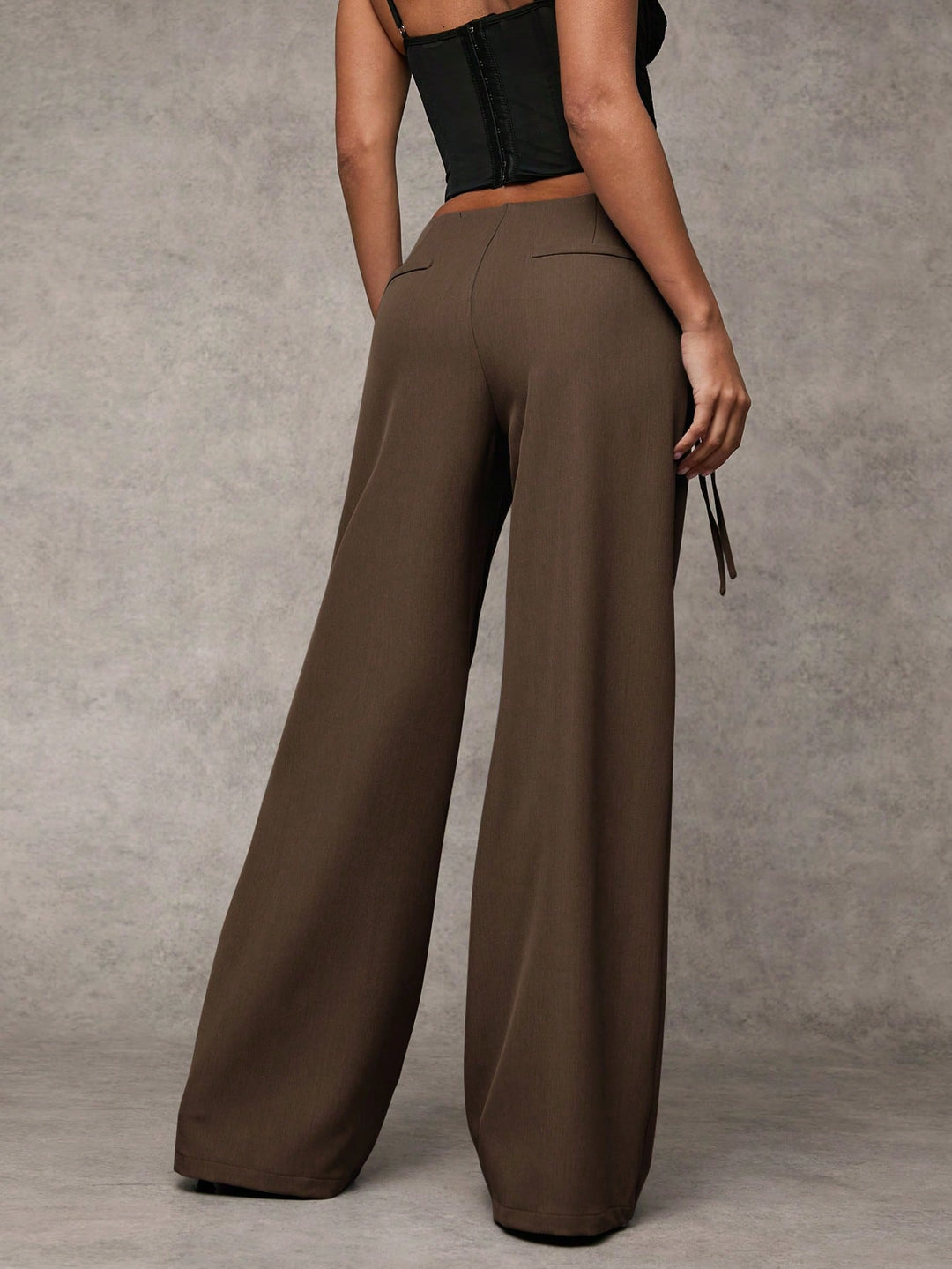 Pantaloni SHEIN, maro