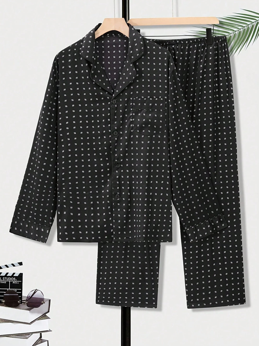 Compleu pijamale SHEIN, negru
