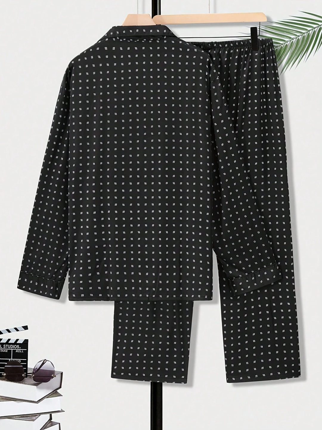 Compleu pijamale SHEIN, negru