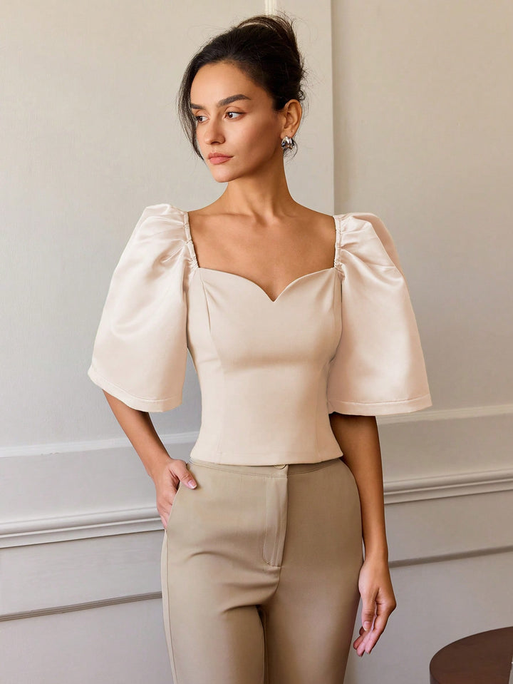 Top decupat SHEIN, auriu