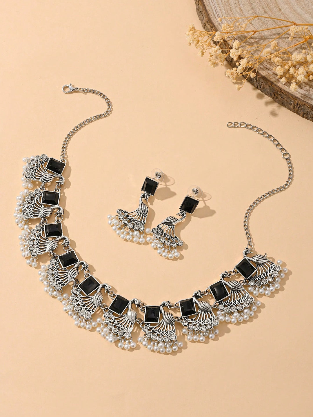 Set de bijuterii SHEIN