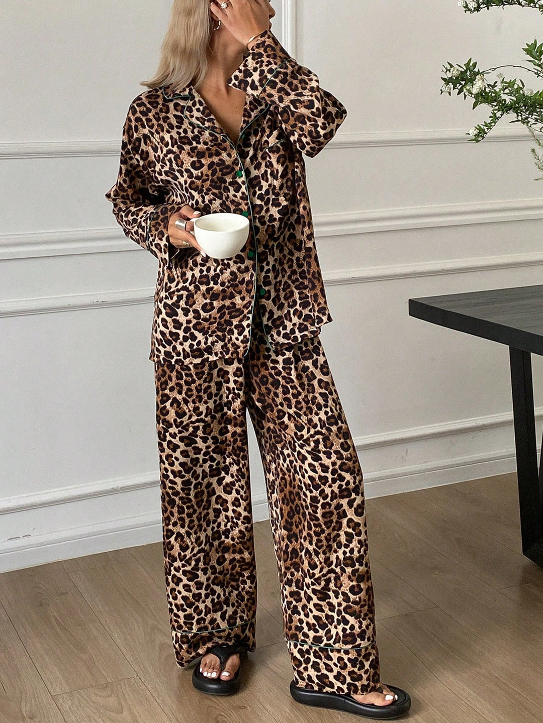 Pijama SHEIN, maro