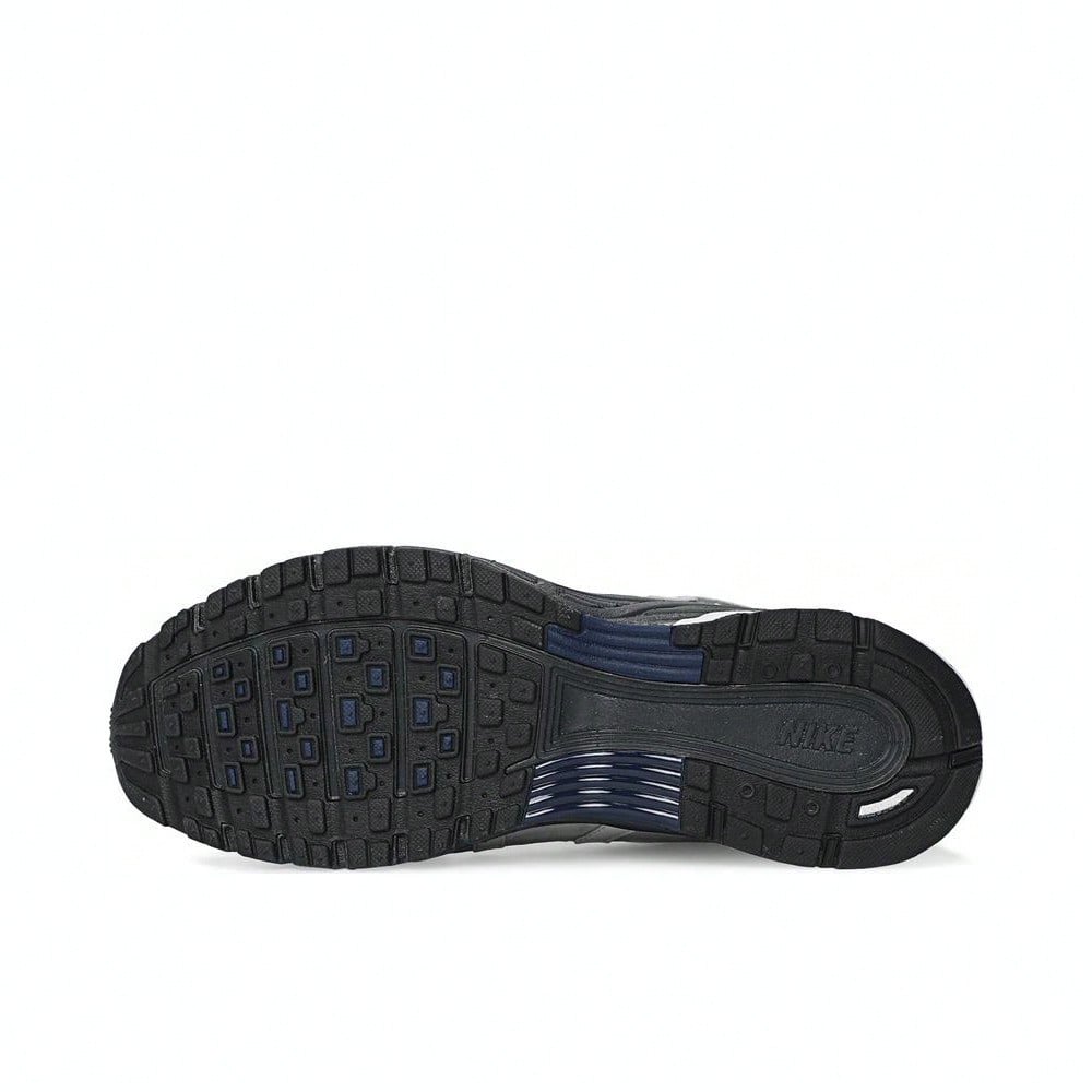 NIKE sportcipő, szürke