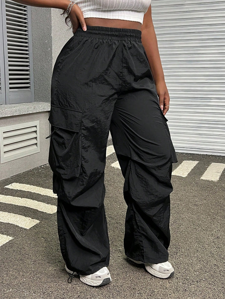 Pantaloni SHEIN, negru