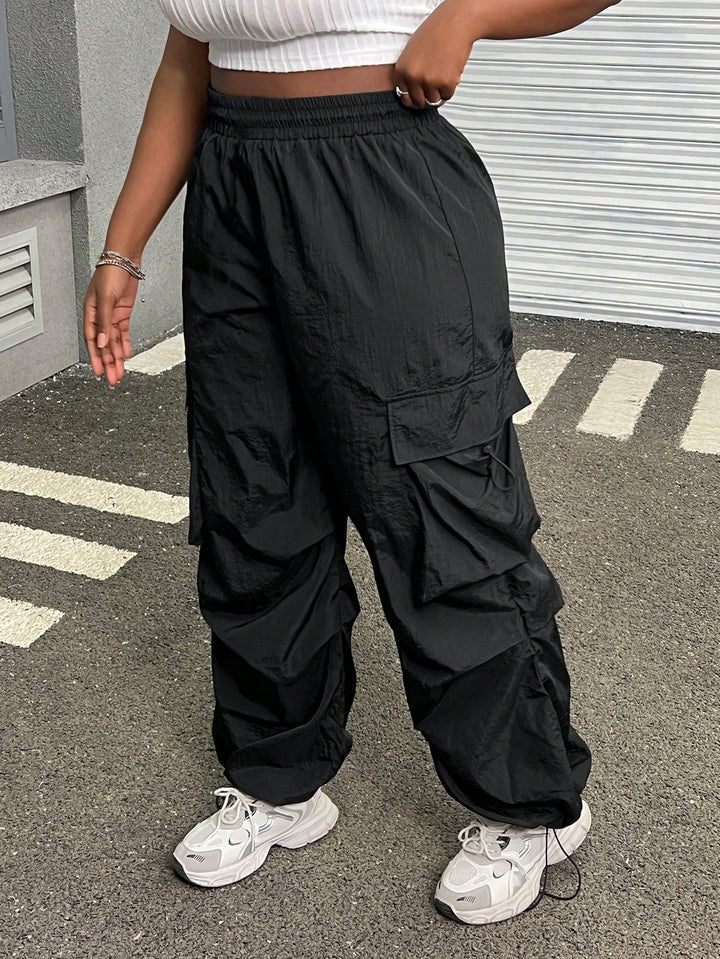 Pantaloni SHEIN, negru