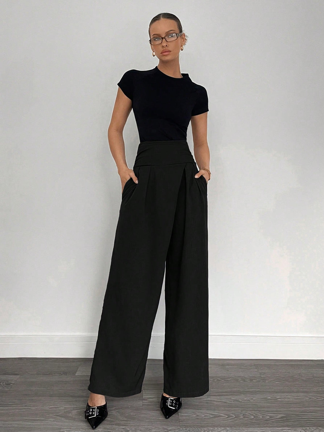 Pantaloni SHEIN, negru