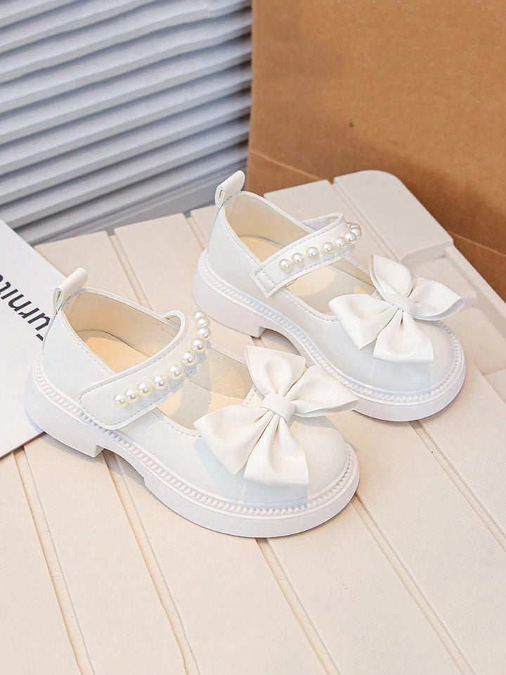 Pantofi SHEIN, alb