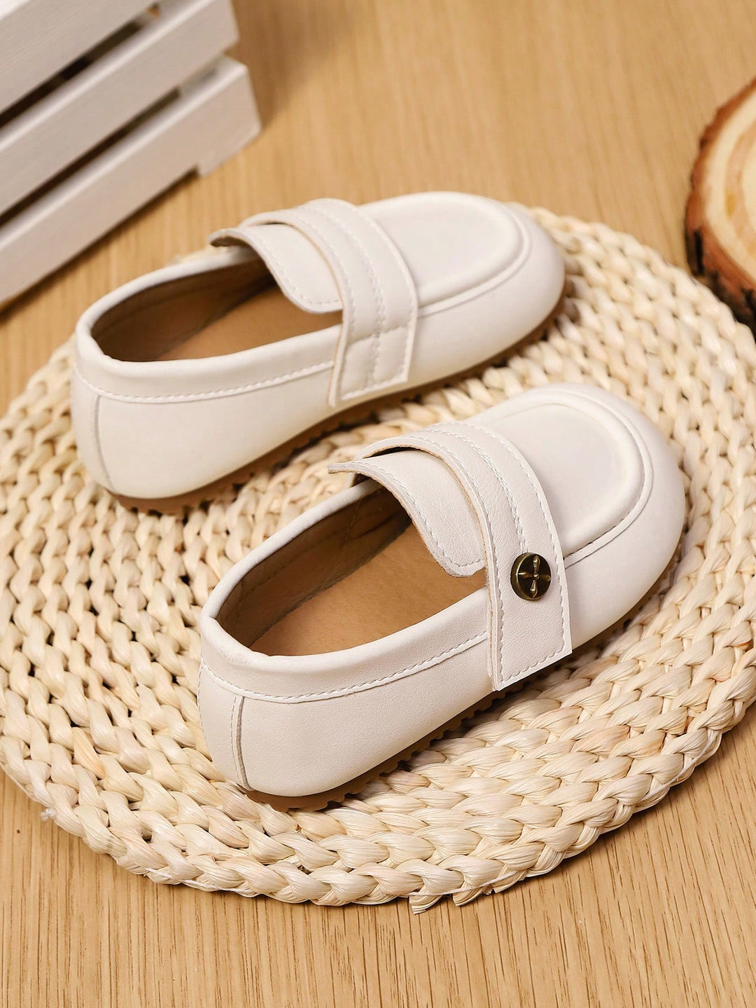 Pantofi SHEIN, alb
