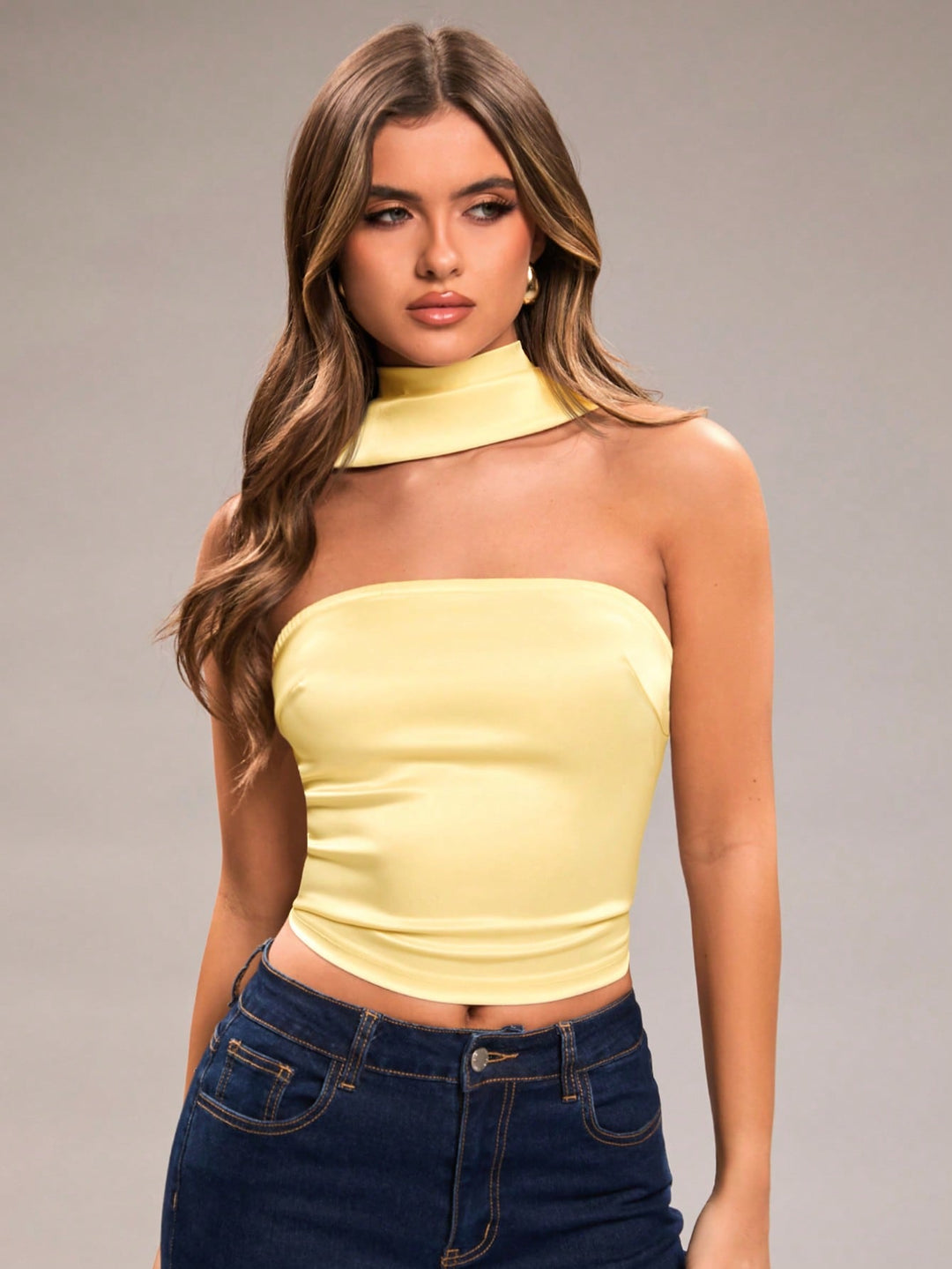 Top SHEIN, galben