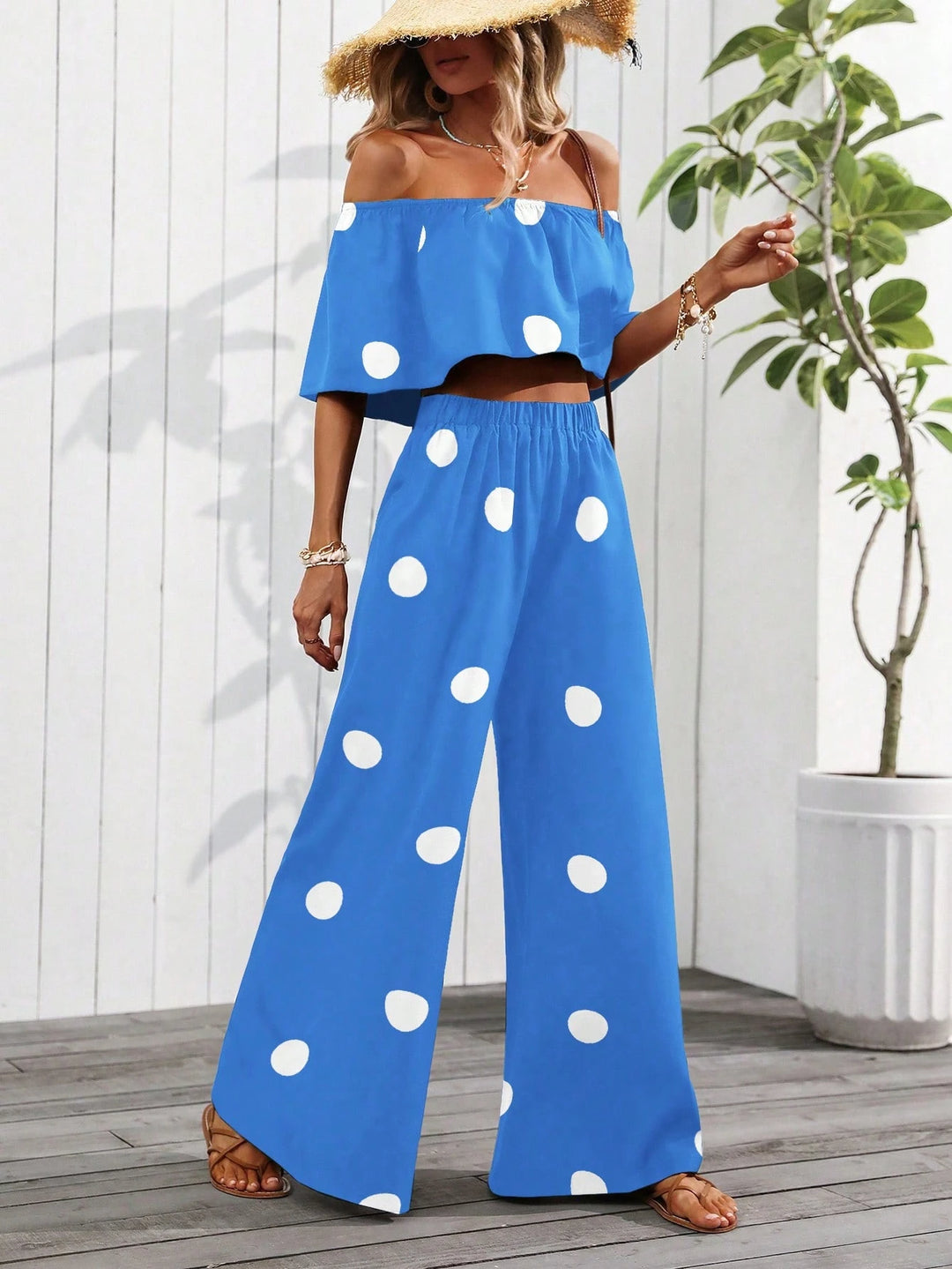 SHEIN együttes, kék