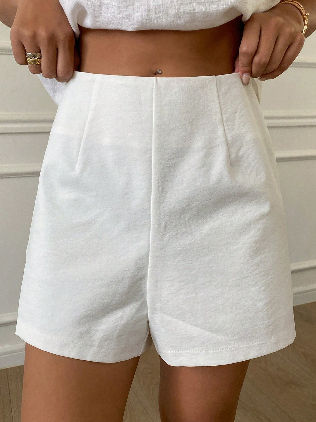 Pantaloni scurți SHEIN, alb