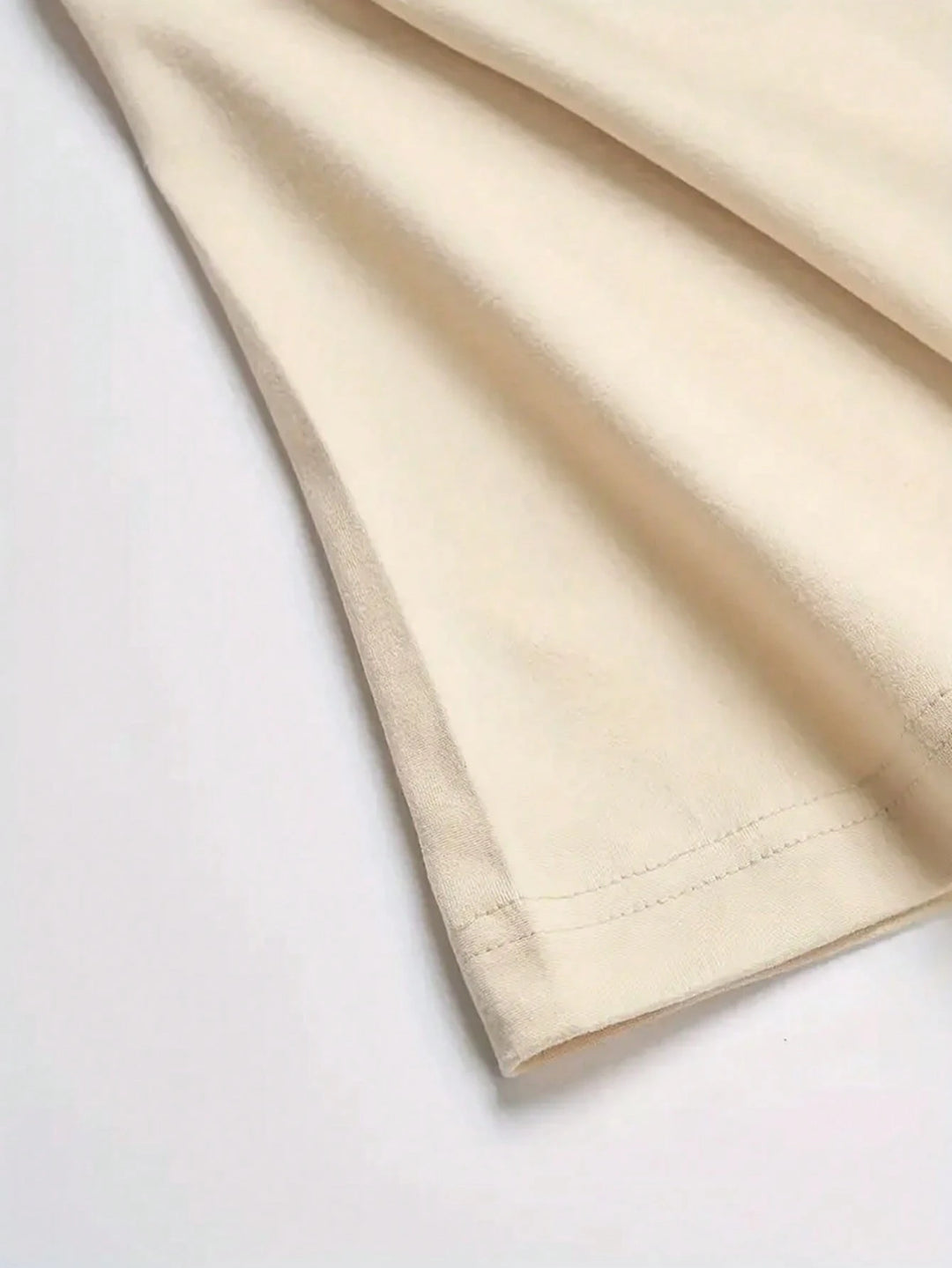 Tricou SHEIN, crem