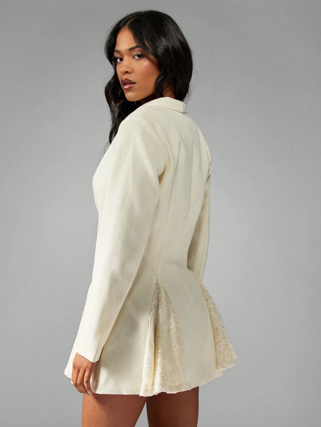 Rochie tip sacou SHEIN, crem