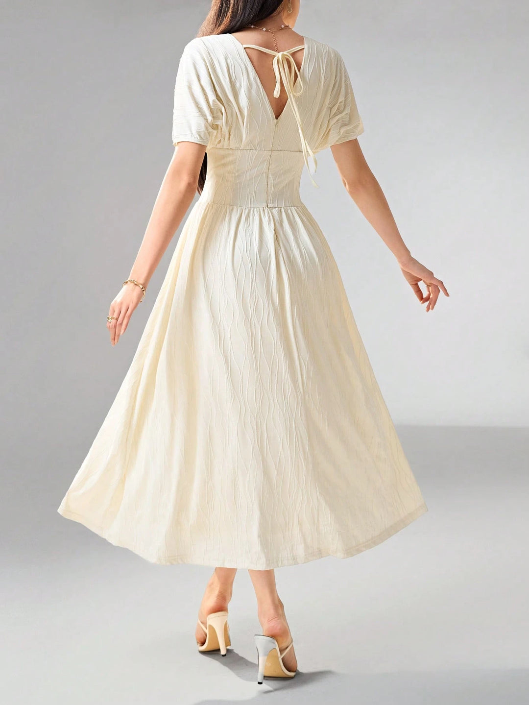 Rochie midi SHEIN, crem