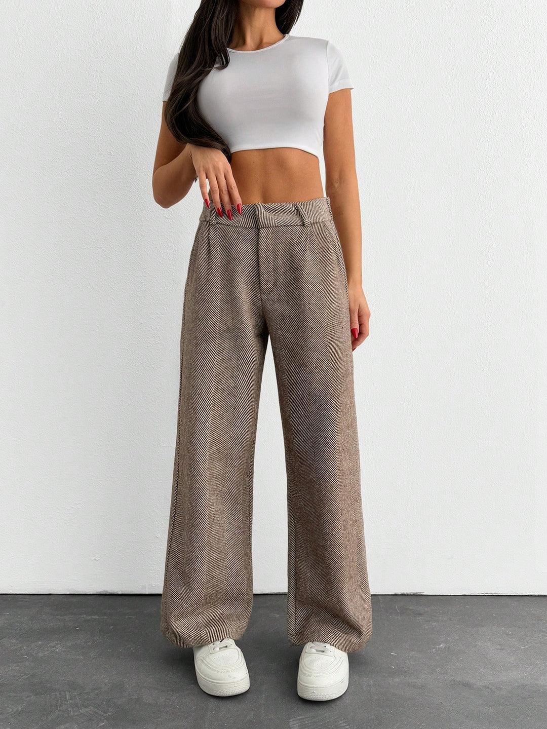 Pantaloni SHEIN, maro