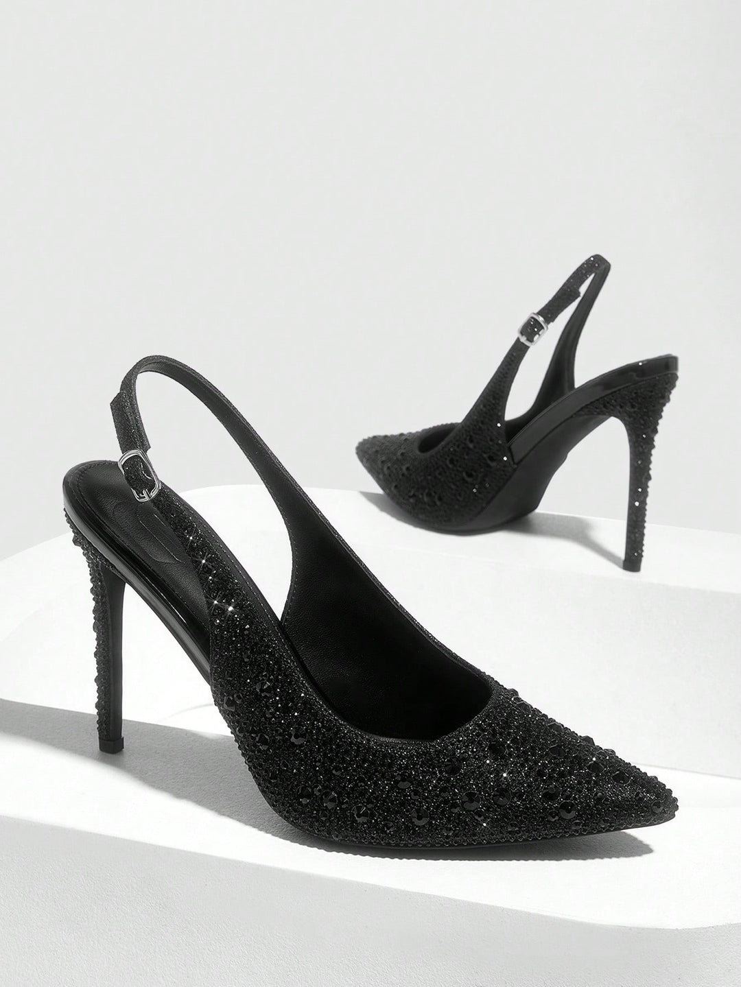 Pantofi cu toc SHEIN, negru