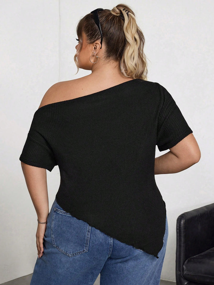 Shein Curve+ póló, fekete