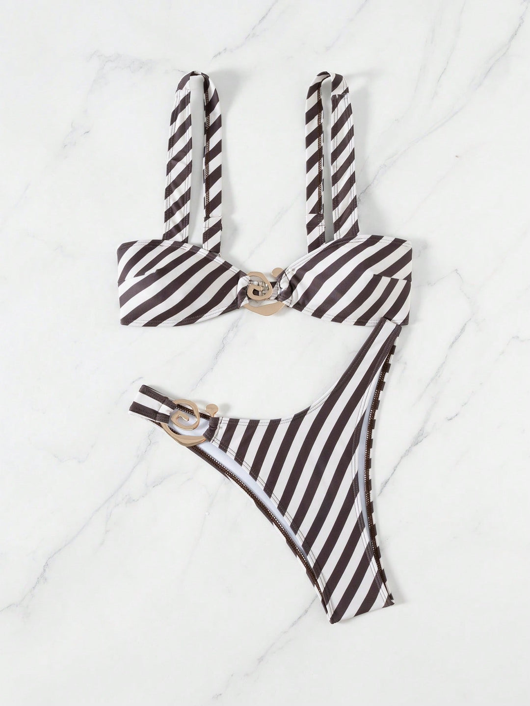 Set bikini SHEIN, mix culori