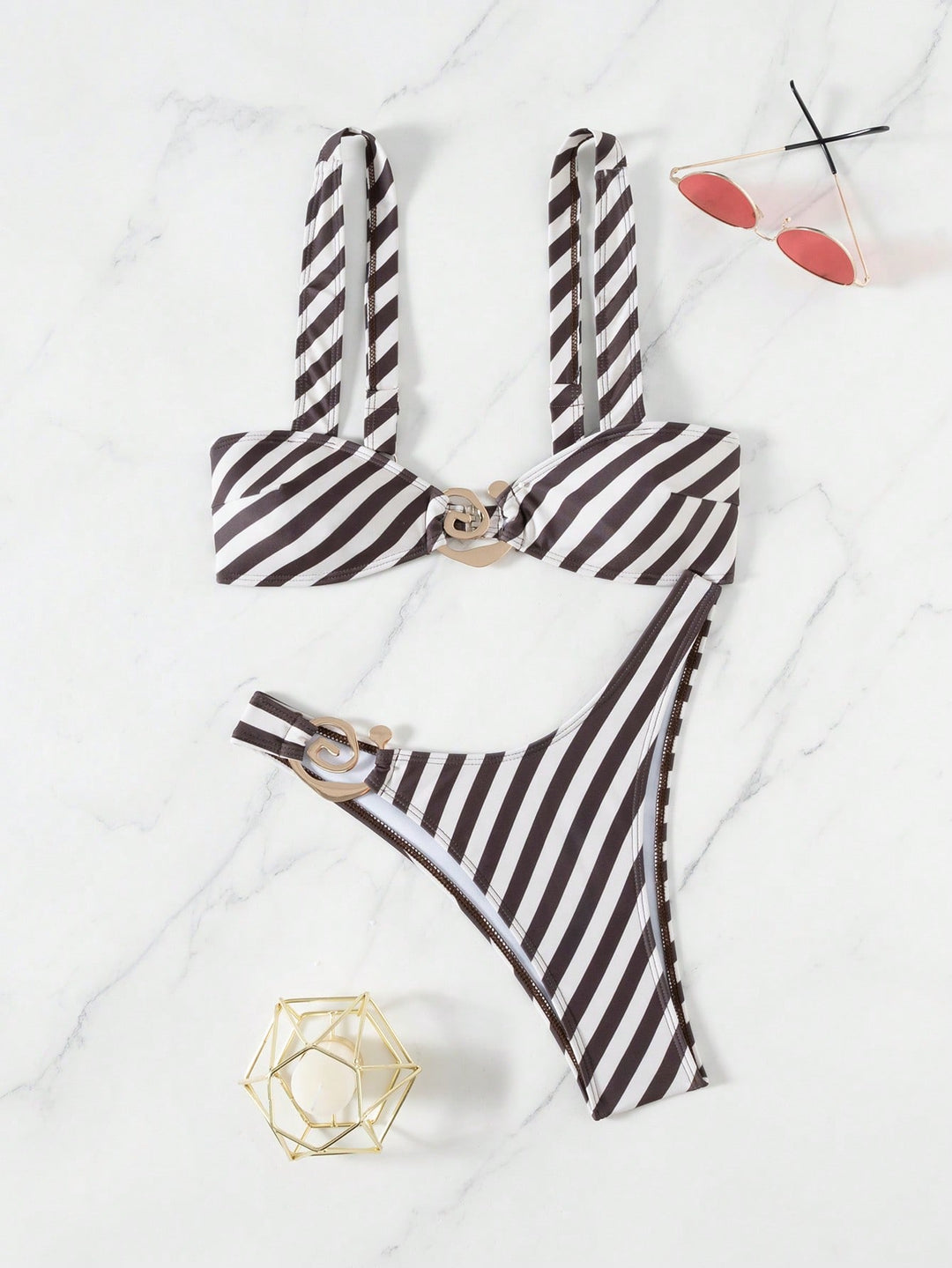 Set bikini SHEIN, mix culori
