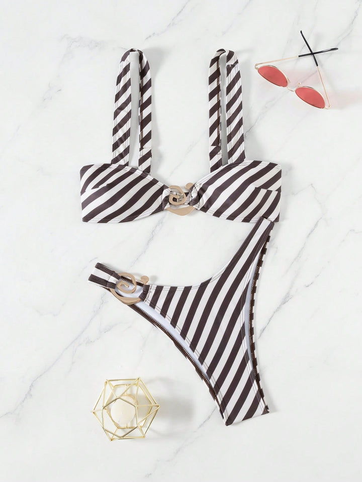 Set bikini SHEIN, mix culori