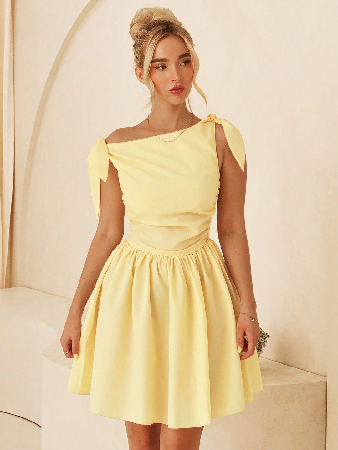 SHEIN mini ruha, sárga