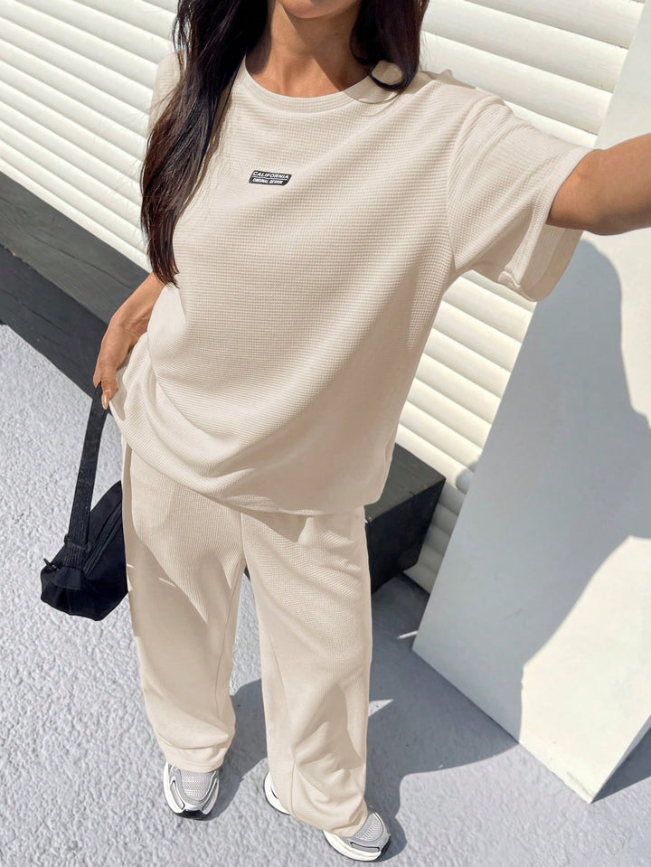 Tricou SHEIN, crem