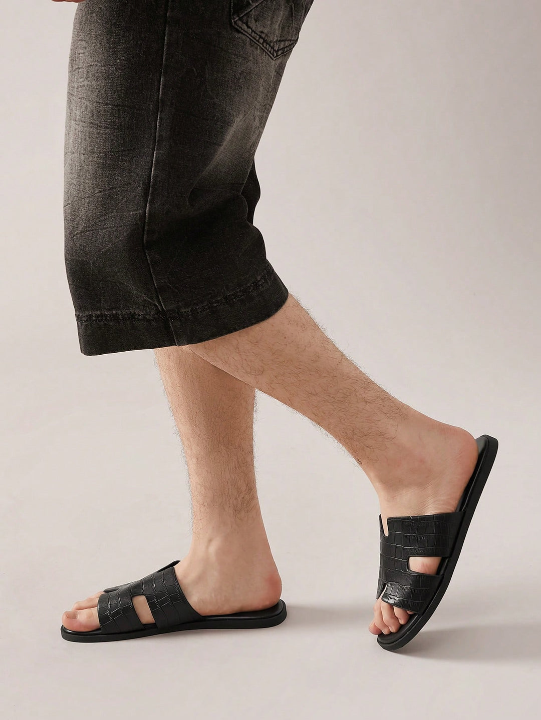 SHEIN Sliders, Black