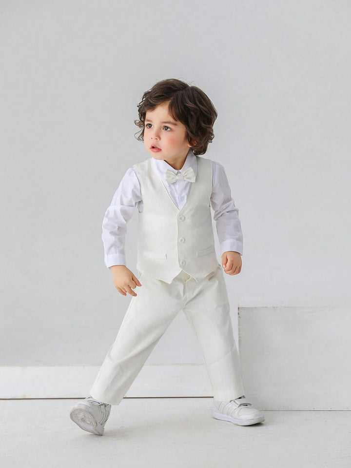 Costum SHEIN, alb