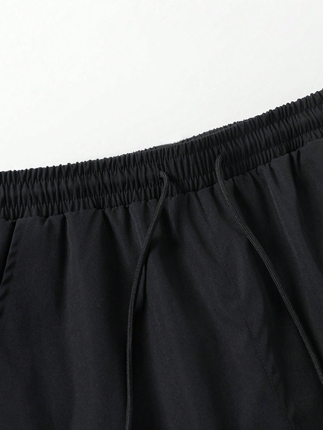 Pantaloni scurți SHEIN, negru