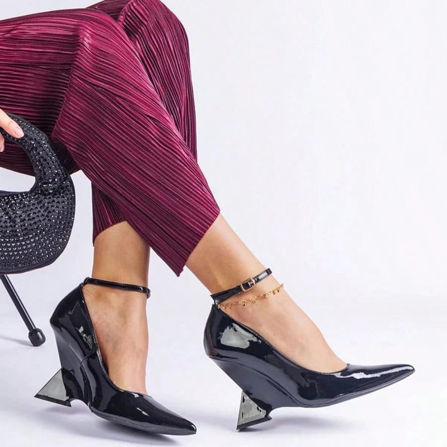 Pantofi cu toc SHEIN, negru