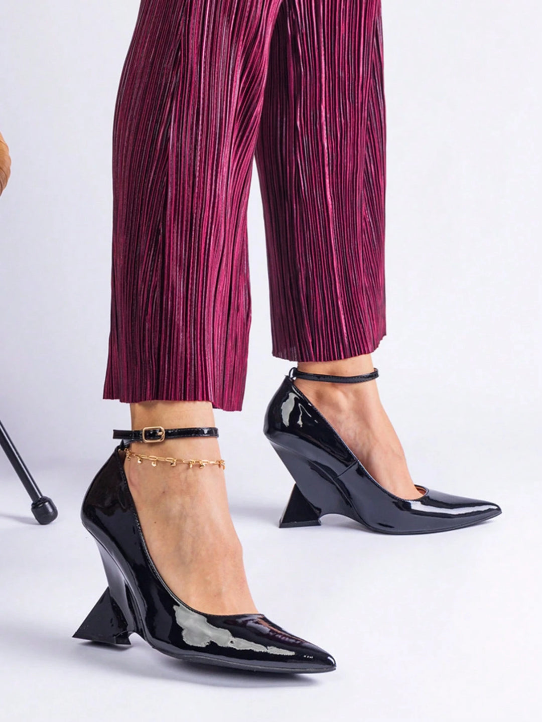 Pantofi cu toc SHEIN, negru