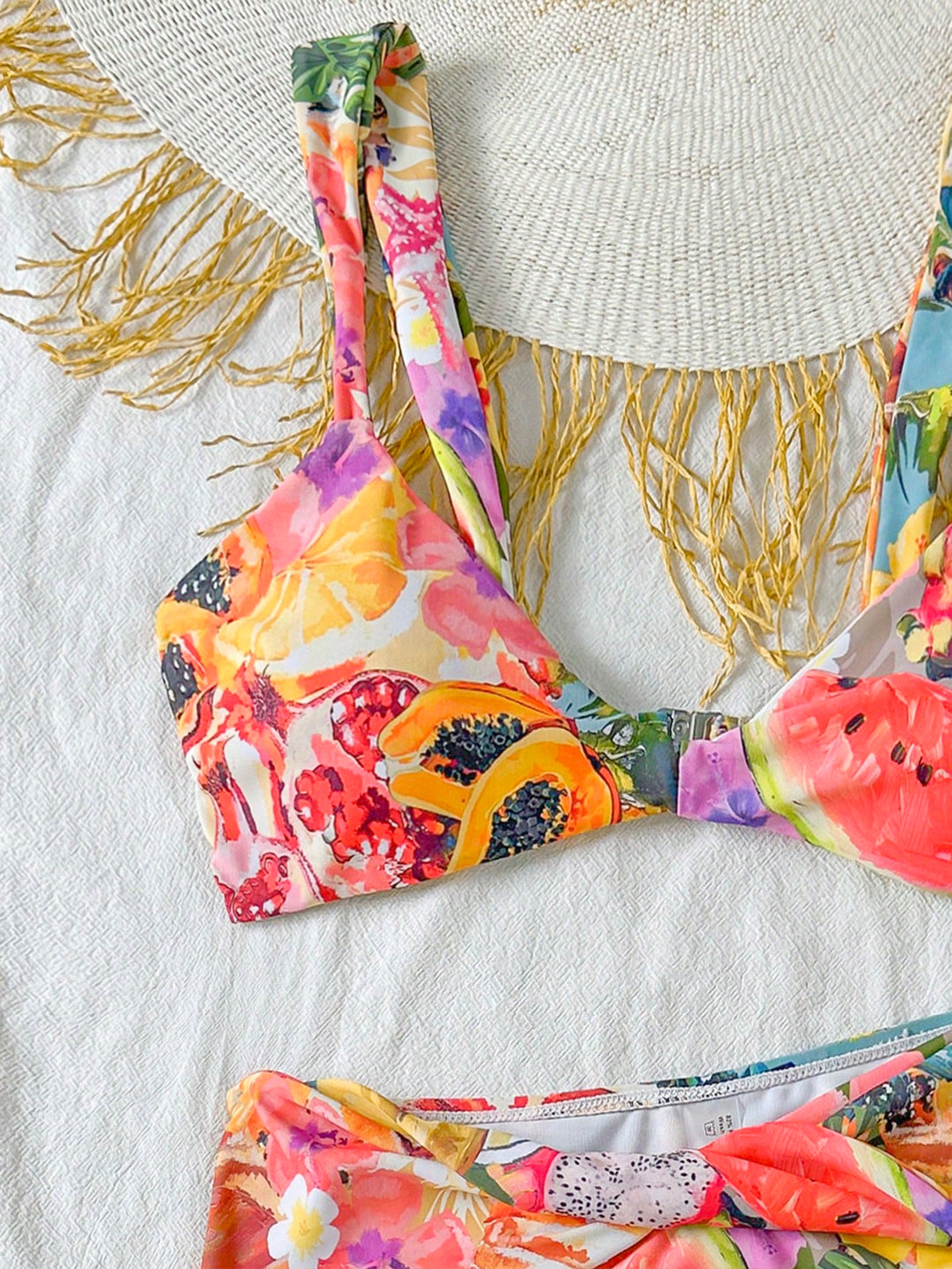 Set bikini SHEIN, mix culori