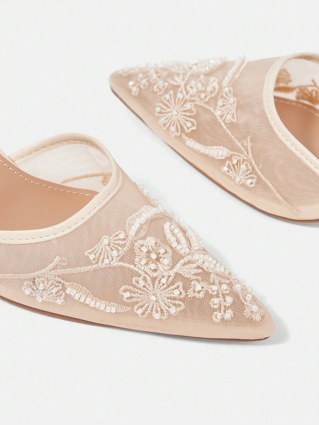 Pantofi cu toc SHEIN, bej